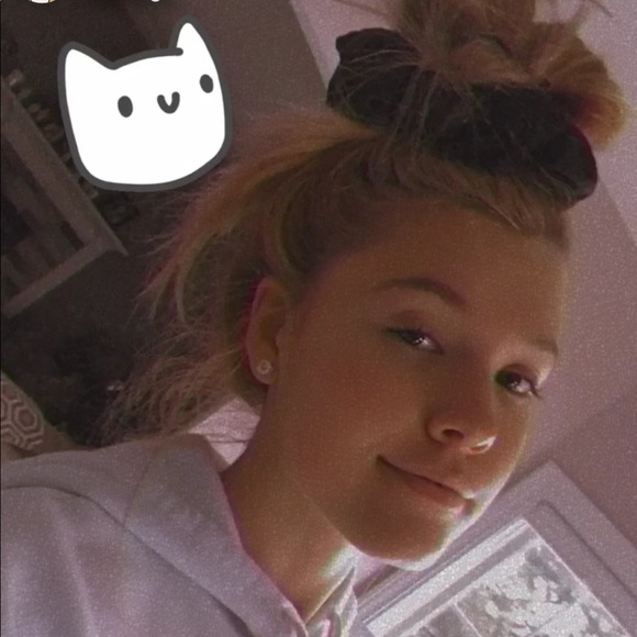 Meet your Posher, Maryn - Picture 1 of 1